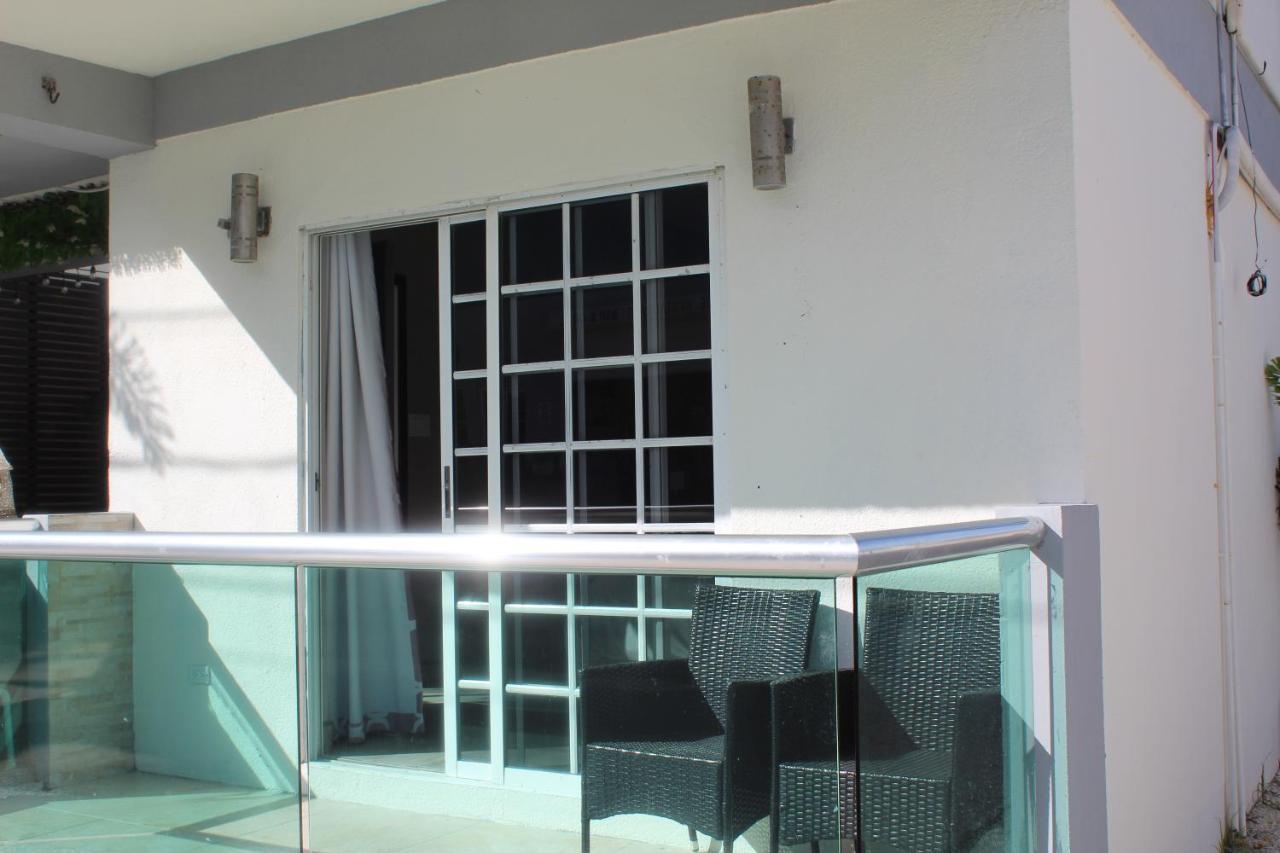 Barefoot Caye Caulker Hotel 外观 照片